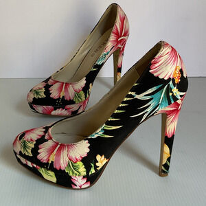 Bakers Floral Platform High Heels Size 6M - Black Multi Hibiscus Print Pumps
